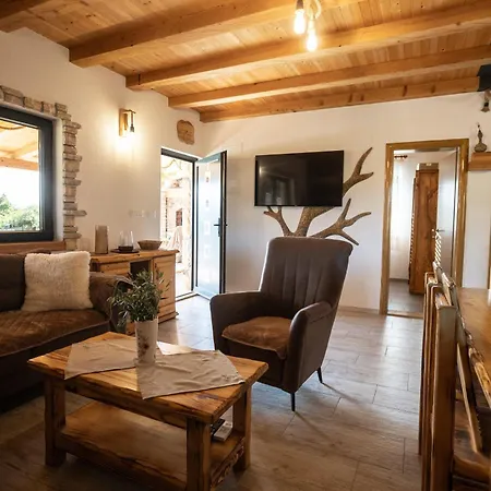 Malea Villa *